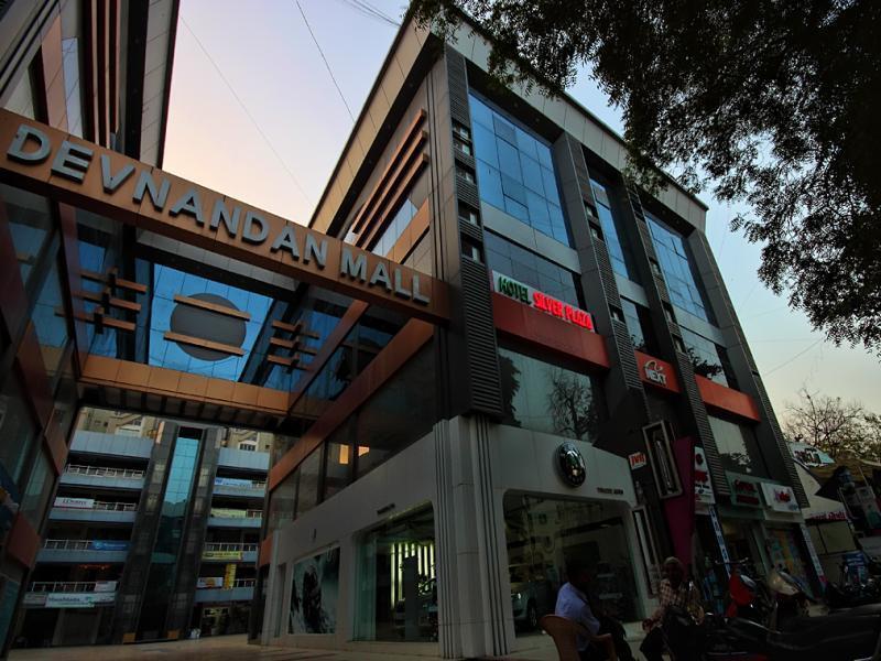 Hotel Silver Plaza Ahmedabad Exterior photo