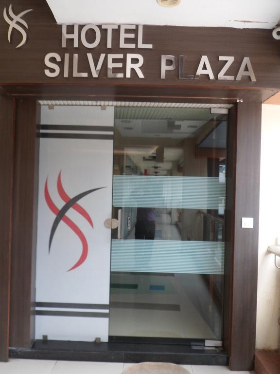 Hotel Silver Plaza Ahmedabad Exterior photo